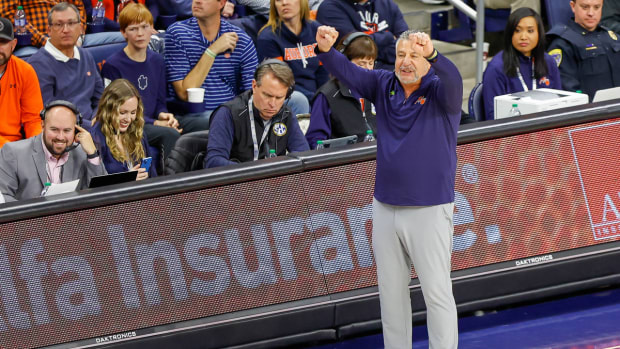 Bruce Pearl